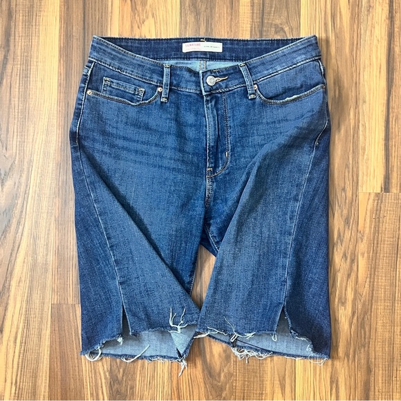 Signature by Levi Strauss Mid Rise Bermuda Stretch Jean Shorts – Size 28 - Picture 5 of 15